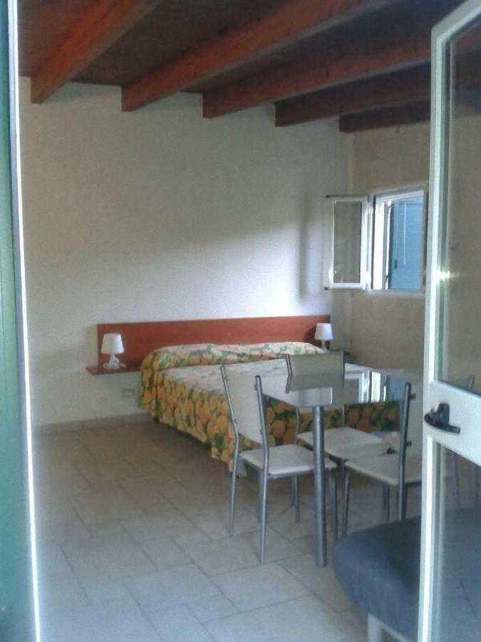 Casa Vacanze Mare E Ulivi Сан Фоча Екстериор снимка